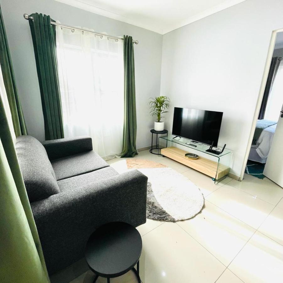 Trendy, Comfortable 1 Bedroom Apartments In Umtata Exteriér fotografie