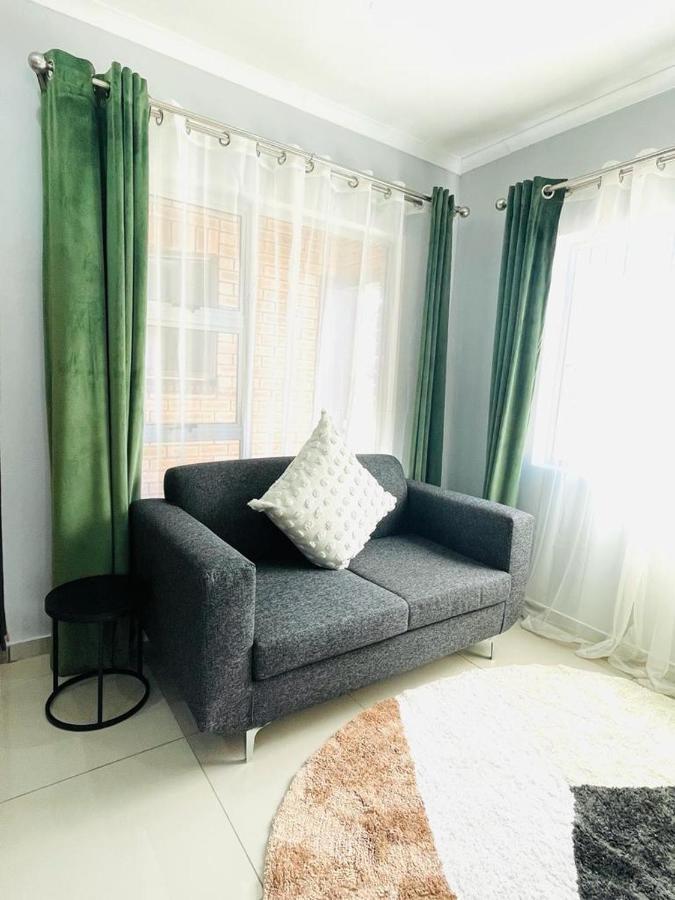 Trendy, Comfortable 1 Bedroom Apartments In Umtata Exteriér fotografie