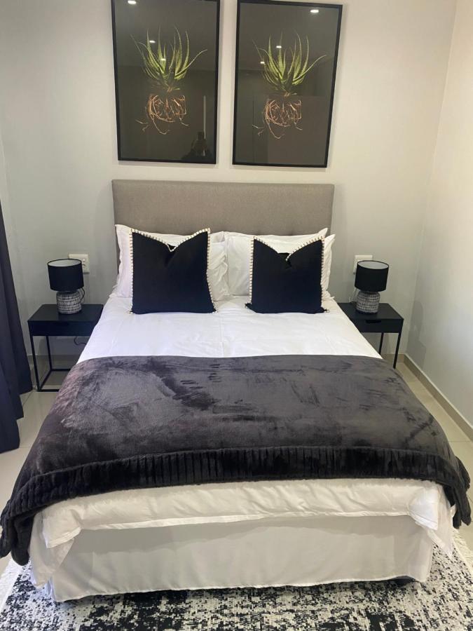 Trendy, Comfortable 1 Bedroom Apartments In Umtata Exteriér fotografie