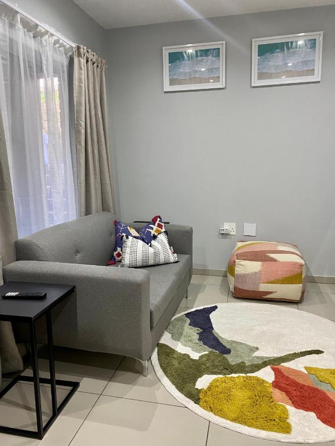 Trendy, Comfortable 1 Bedroom Apartments In Umtata Exteriér fotografie