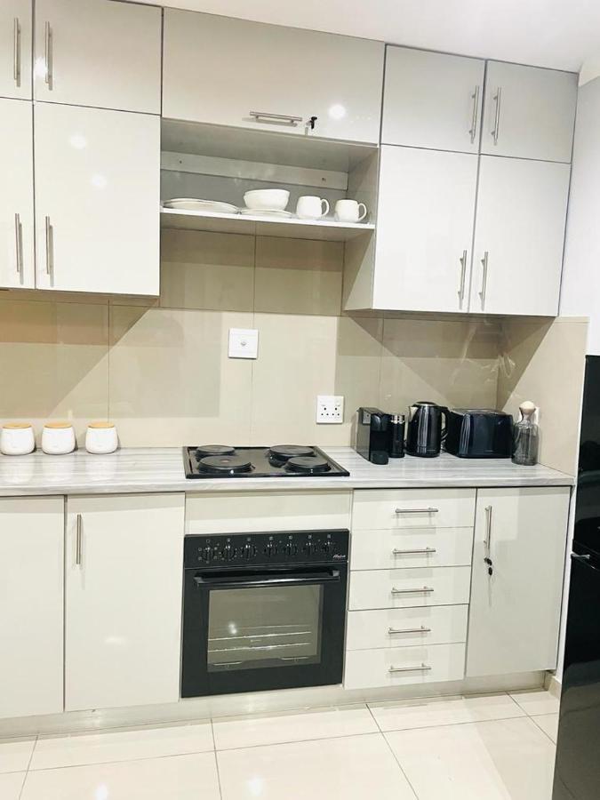 Trendy, Comfortable 1 Bedroom Apartments In Umtata Exteriér fotografie