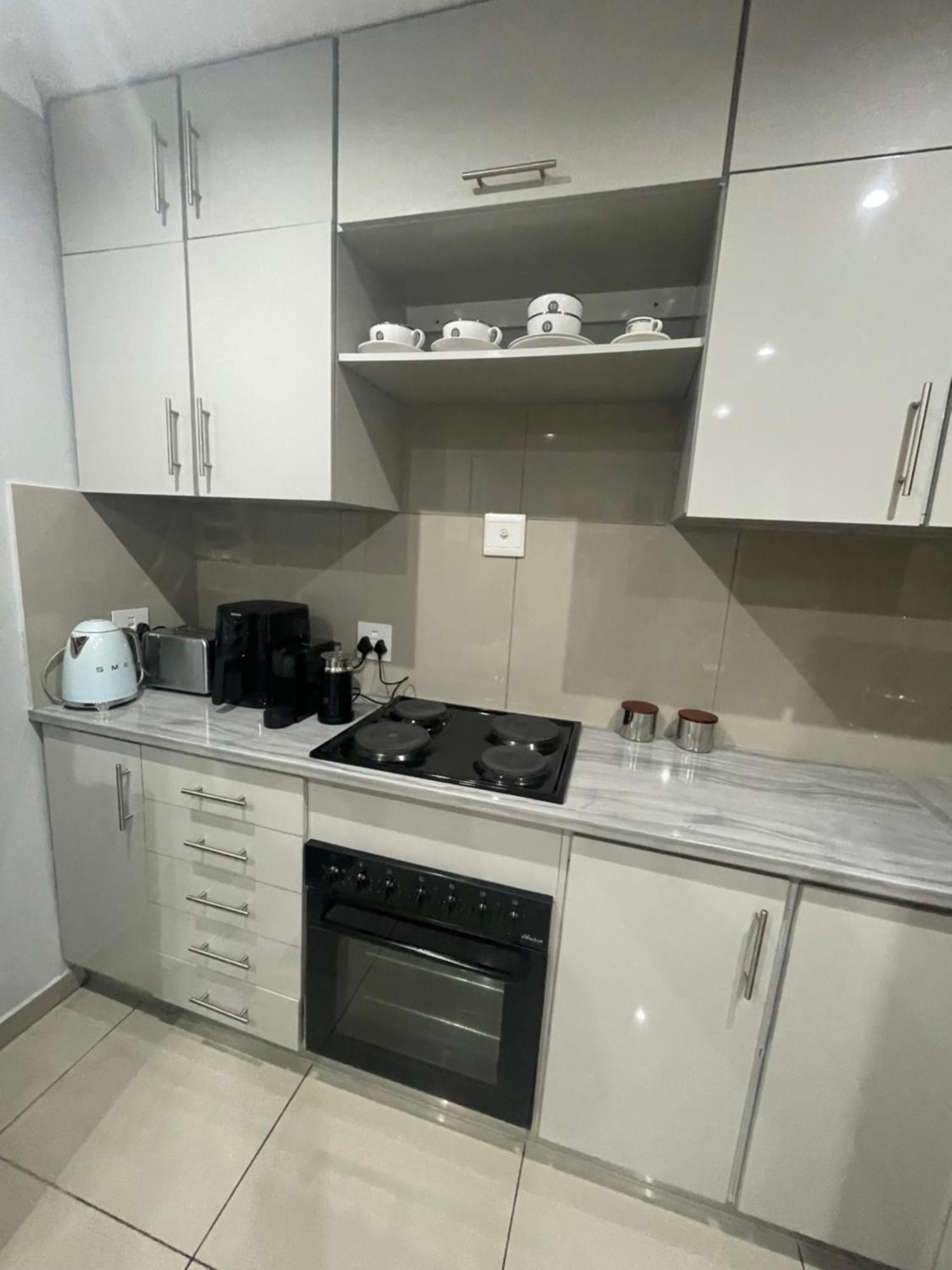 Trendy, Comfortable 1 Bedroom Apartments In Umtata Exteriér fotografie