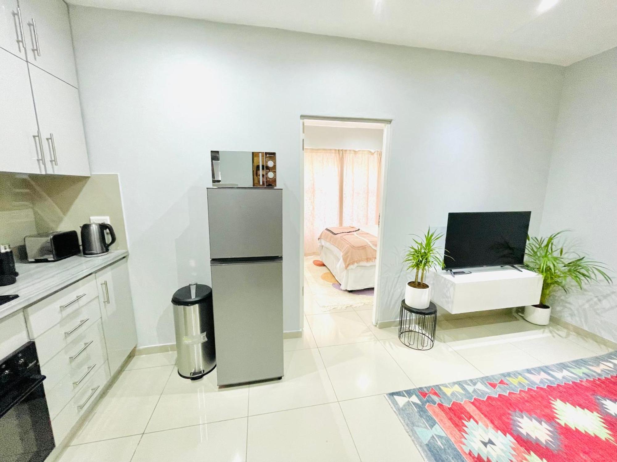 Trendy, Comfortable 1 Bedroom Apartments In Umtata Exteriér fotografie