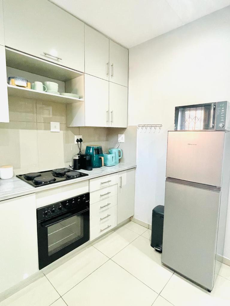 Trendy, Comfortable 1 Bedroom Apartments In Umtata Exteriér fotografie